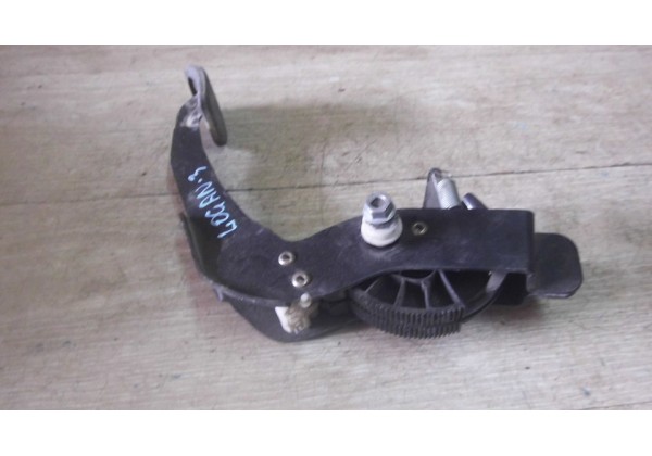 Педаль щеплення Renault Logan 2, Sandero 2, 465031874R